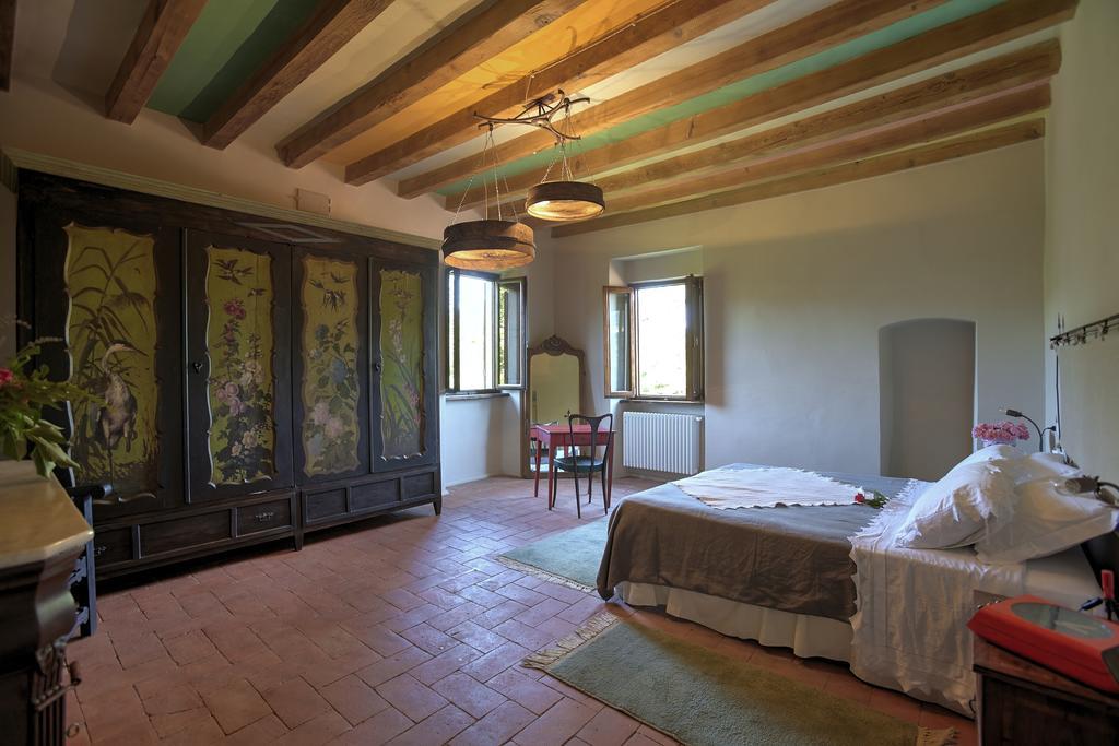 Palazzo Gatteschi Lägenhet Poppi Rum bild