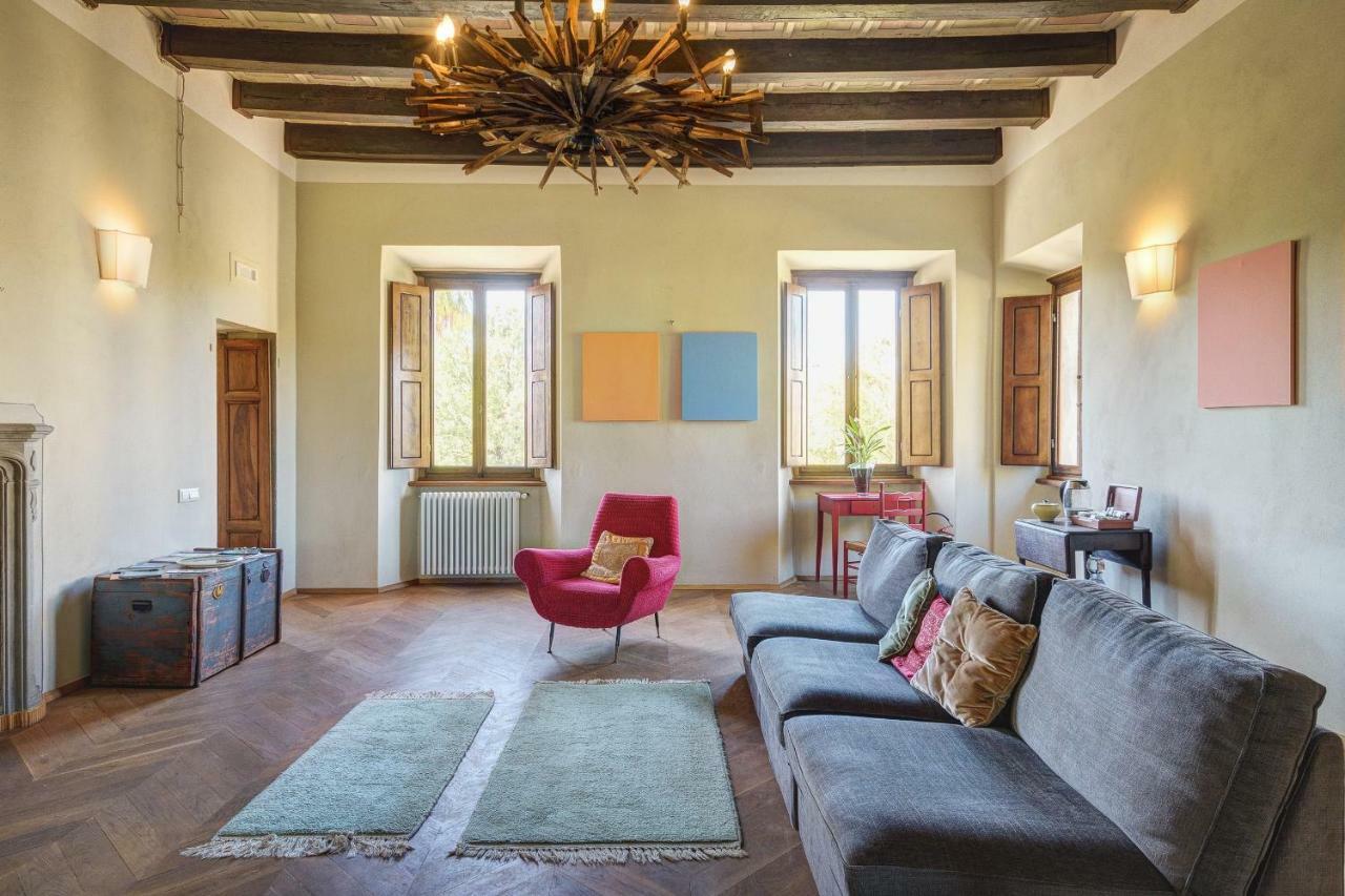 Palazzo Gatteschi Lägenhet Poppi Exteriör bild